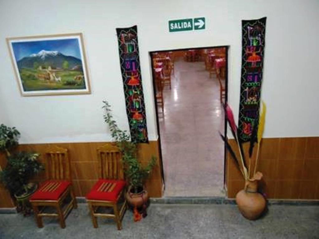 לה קיאקה Hotel Frontera מראה חיצוני תמונה