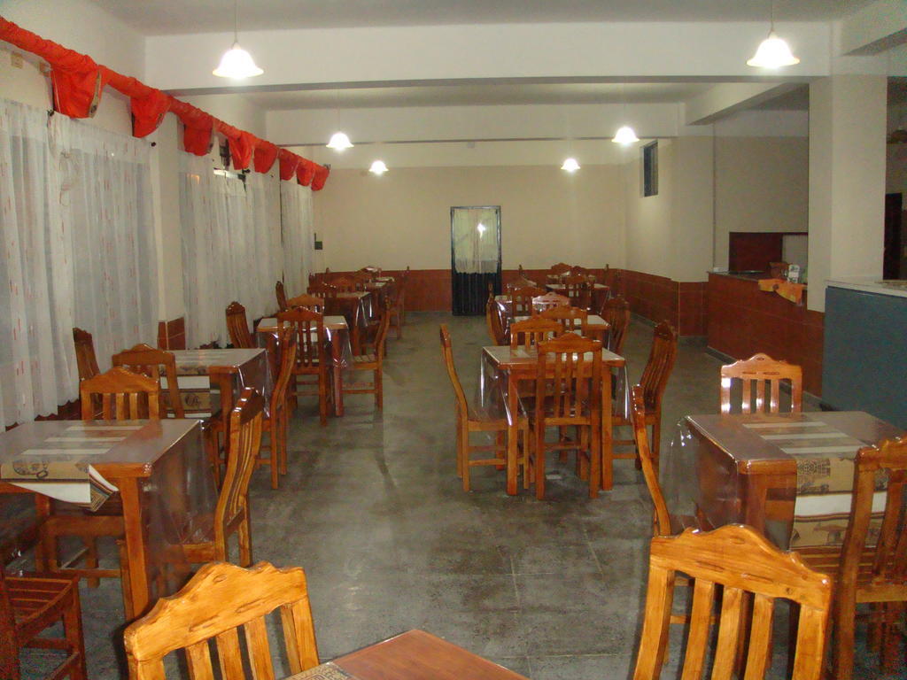 לה קיאקה Hotel Frontera מראה חיצוני תמונה